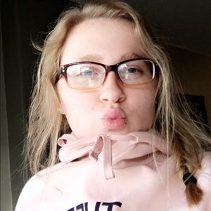 Meet your Posher, Gabrielle